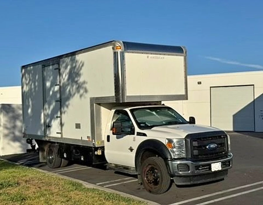 2011-Ford-f550-6.7-super-duty
