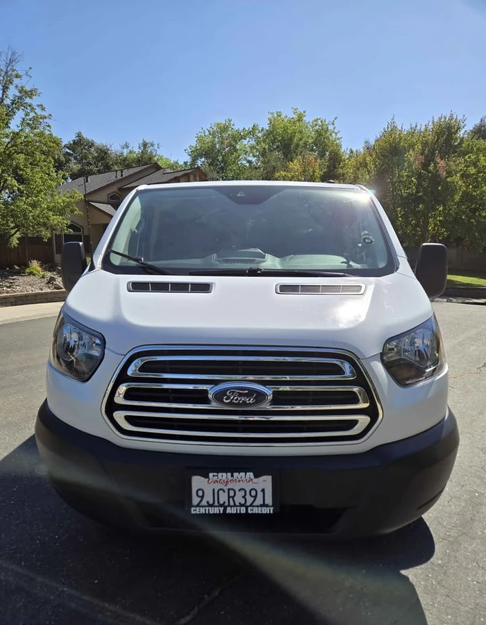 2019-Ford-transit-350-passenger-van(1)