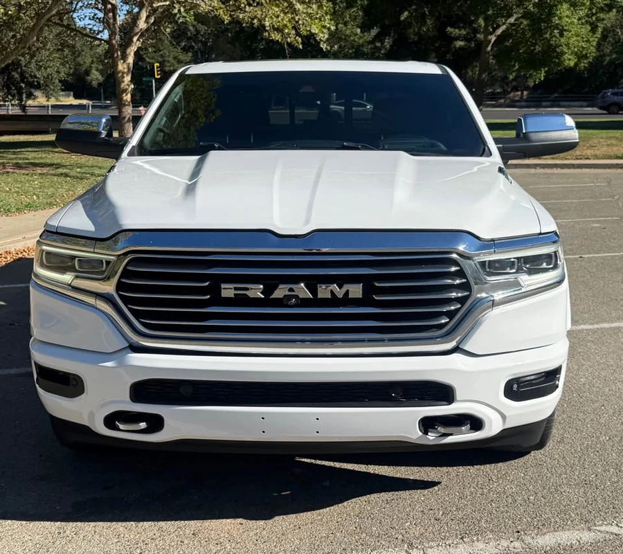 2021-Ram-1500-Laramie-Longhorn-Edition