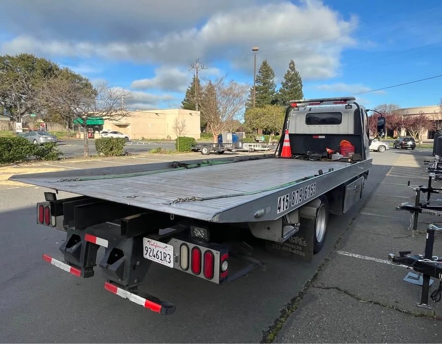 Hino-195-Flatbed