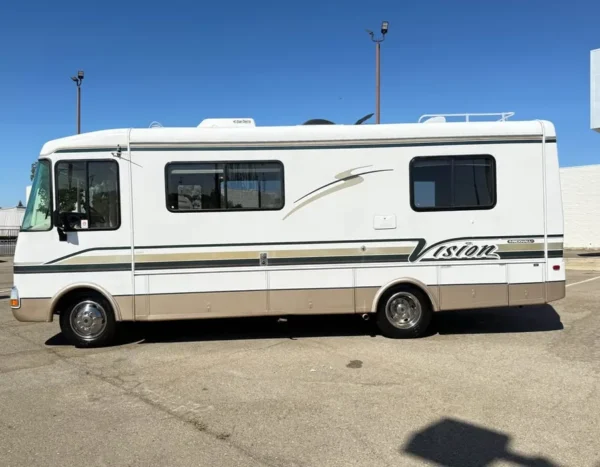 2001-Vision-25FT-Class-A-Motorhome