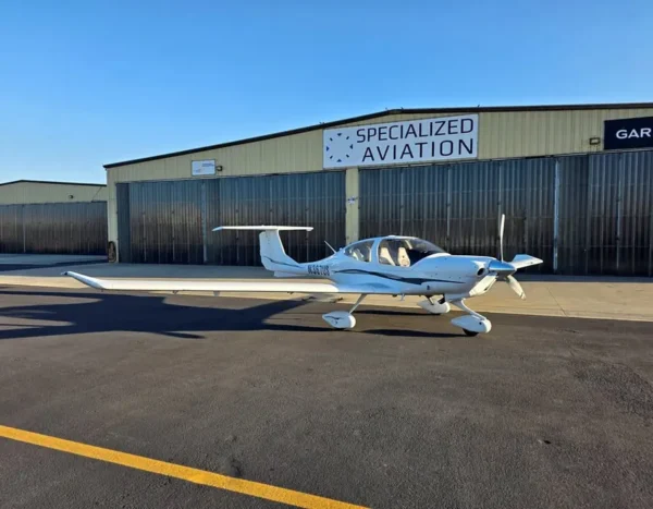 2007-Diamond-Aircraft-da40