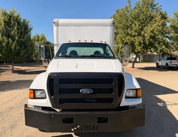 2012-FORD-F650-SUPER-DUTY
