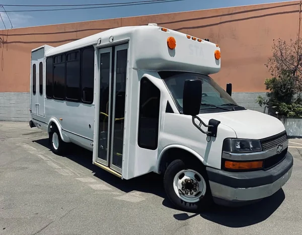 2015-Chevrolet-2500-regularcab