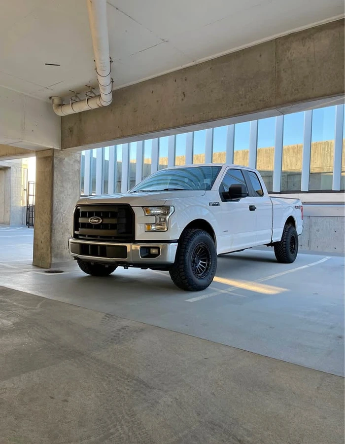 2015-Ford-f150-supercrew-XL