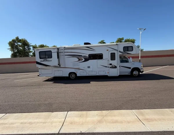 2015-motorhome-RV