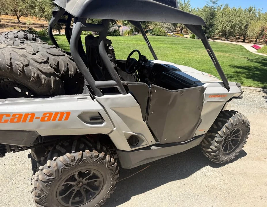 2016-Can-Am-Commander-800