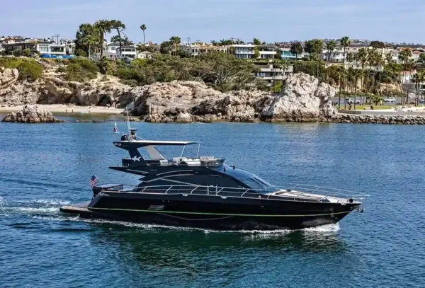 2016-Galeon-660-Flybridge