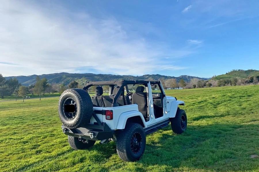 2016-Jeep-wrangler-unlimited-Sport-S