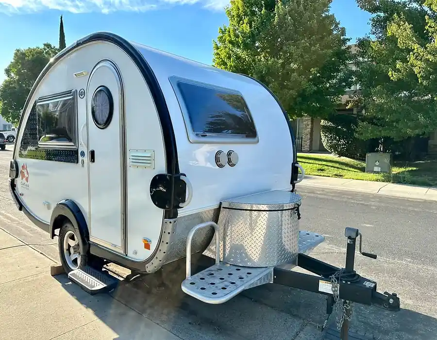2017-nu-Camp-RV-little