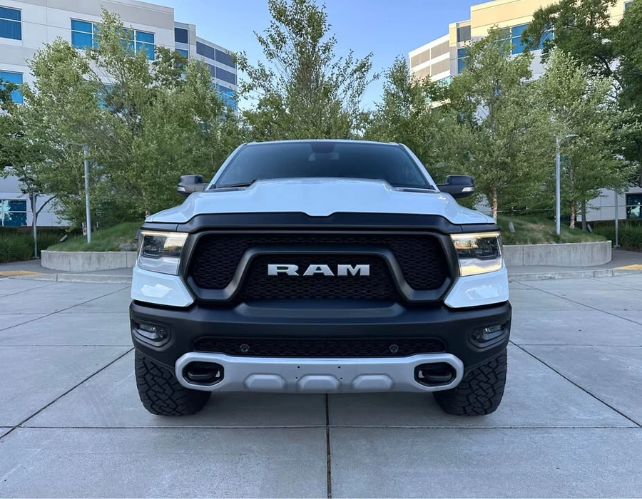 2019-Ram-1500-crew-Rebel