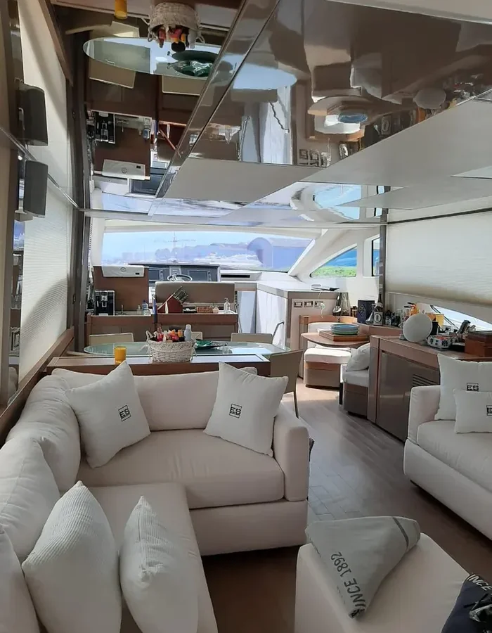 2020-Intermarine-80