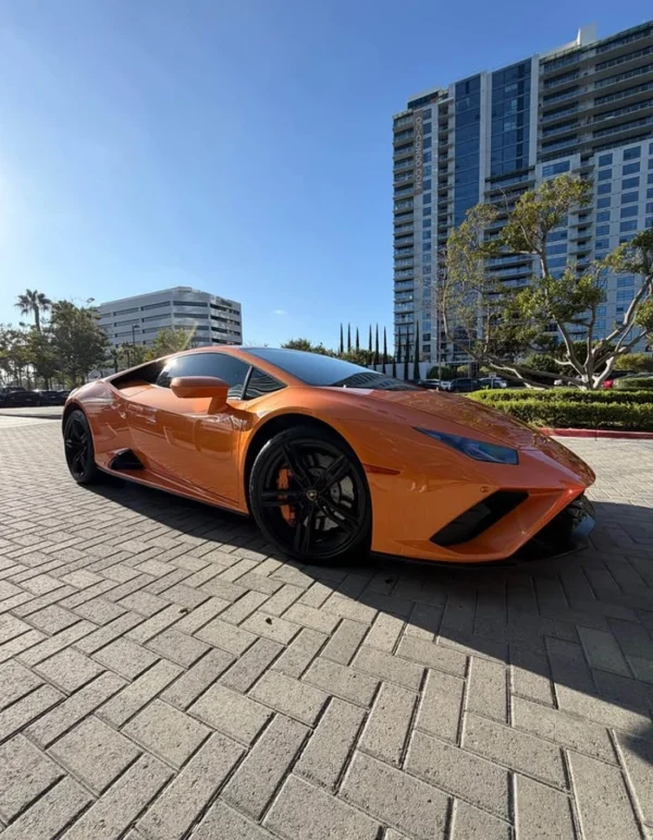 2021-Lamborghini-Huracan-EVO