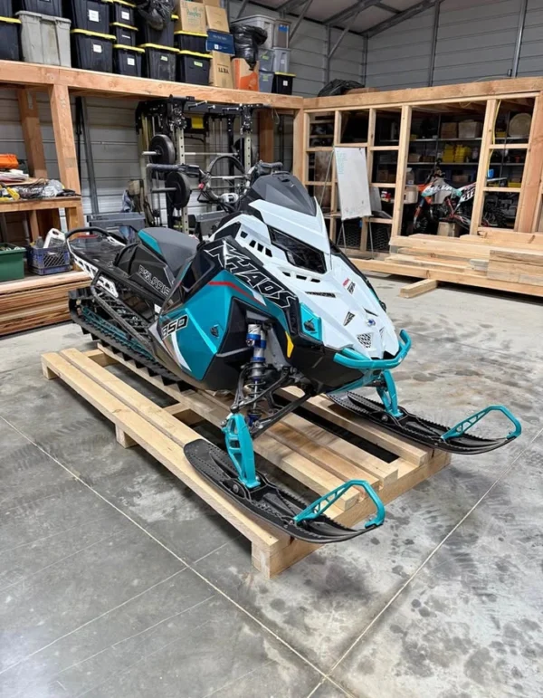 2023-Polaris-khaos-850