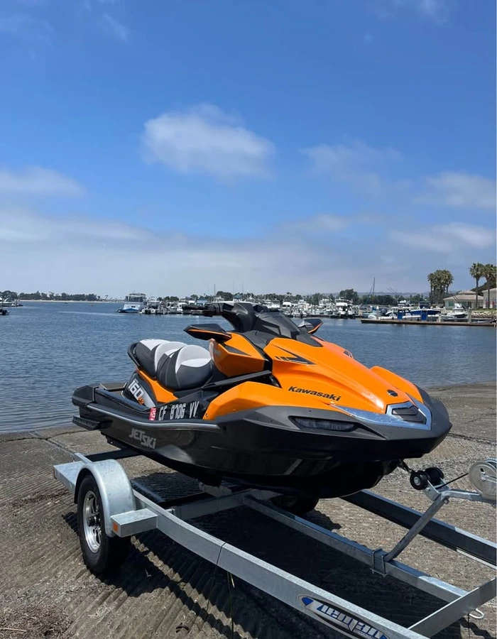 Kawasaki-Ultra-160LXS-JetSki-2023