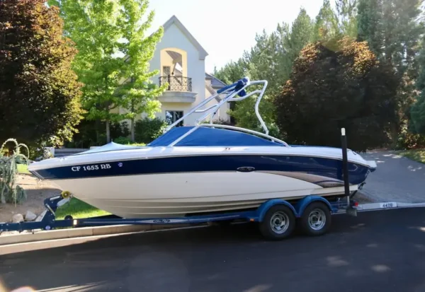 2003-Sea-Ray-220