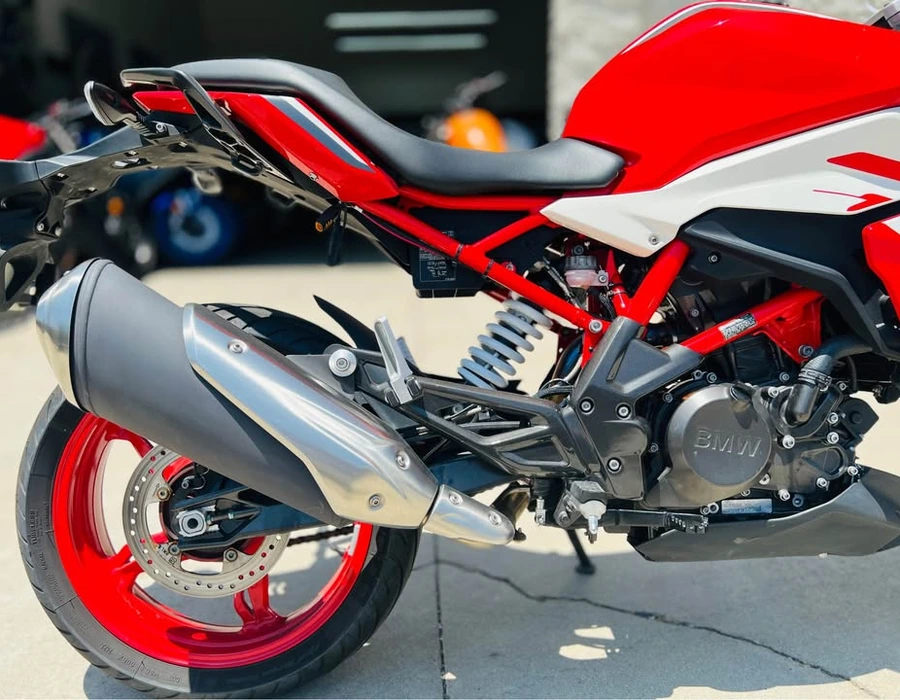 BMW-g310-moto