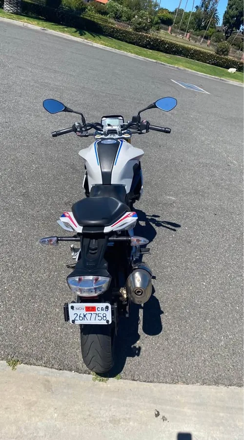 BMW-g310r