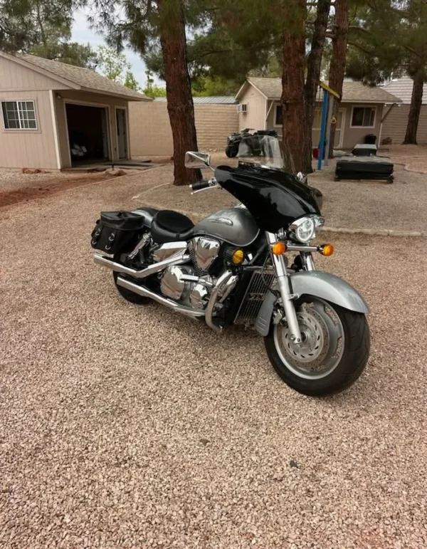 Honda-vtx-1300r
