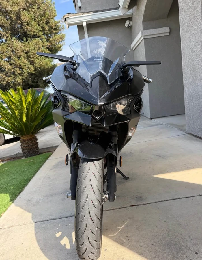 Kawasaki-ninja-500
